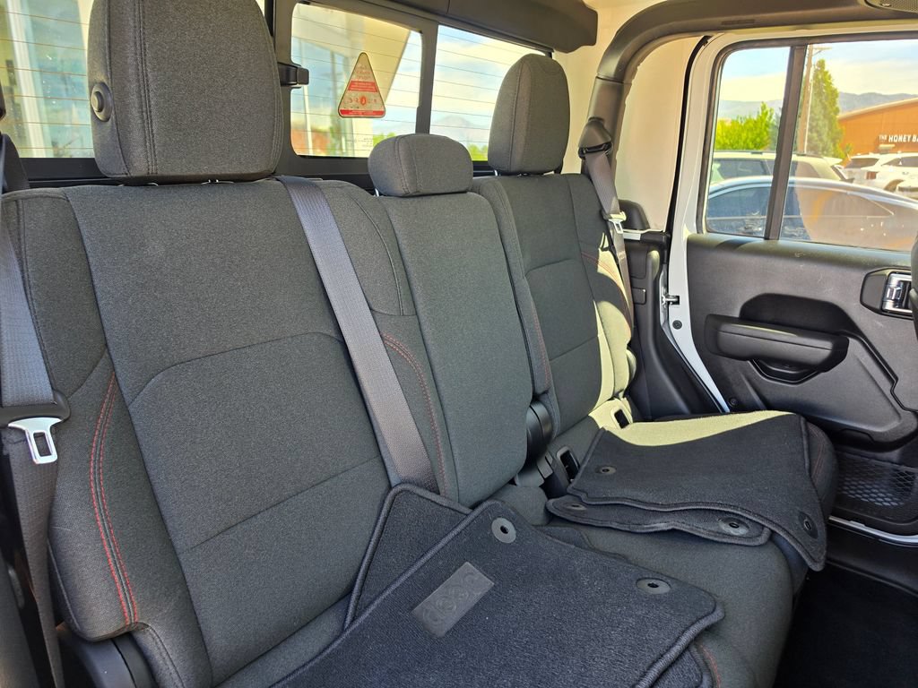 Used 2026 Jeep Gladiator Rubicon AWD/4WD image 12