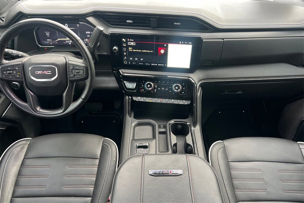 Used 2024 GMC Sierra 2500 AT4X image 11