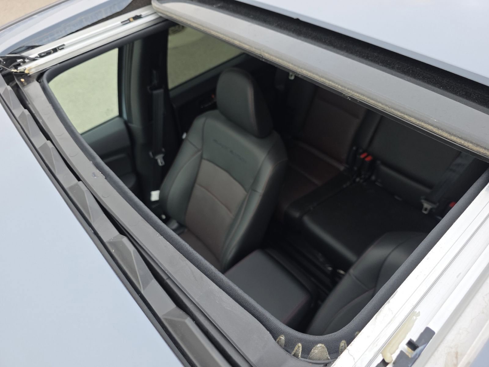 Certified 2025 Honda Ridgeline Black Edition image 4