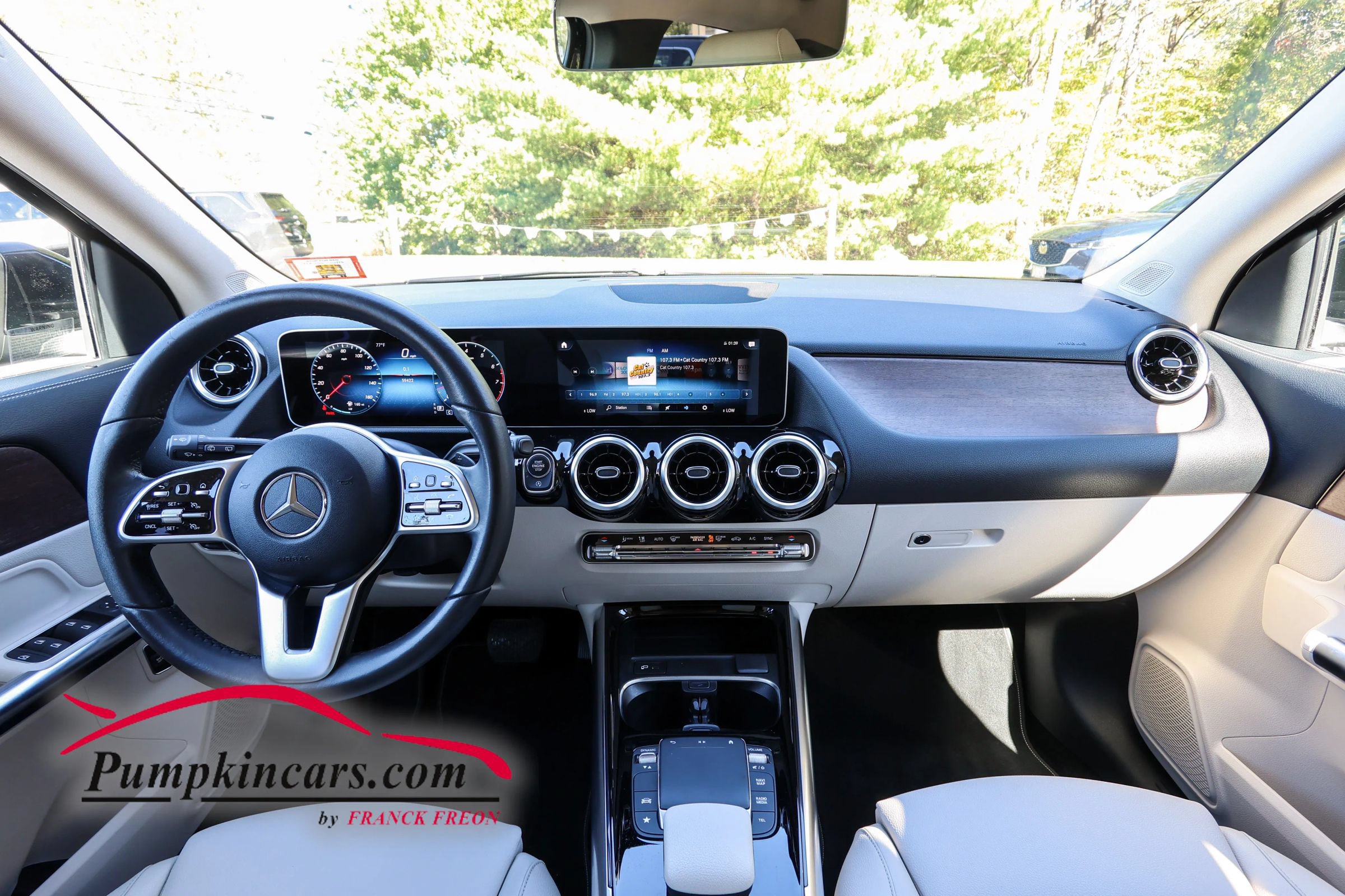Used 2021 Mercedes-Benz GLA 250 4MATIC w/ Premium Package image 31