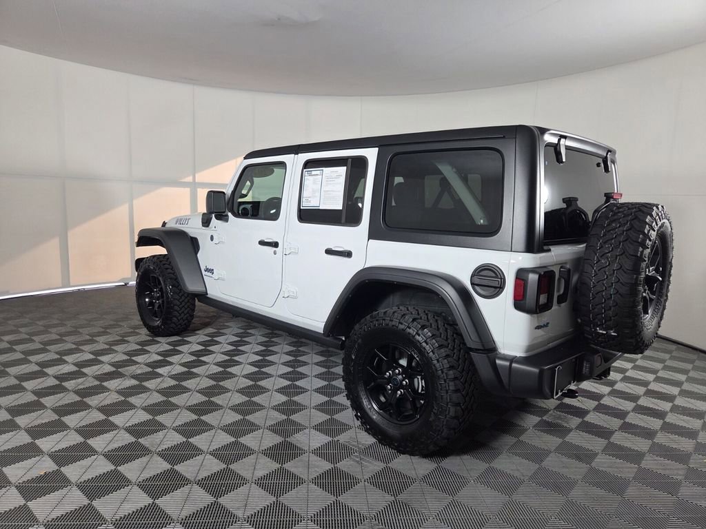 Certified 2025 Jeep Wrangler Willys image 8