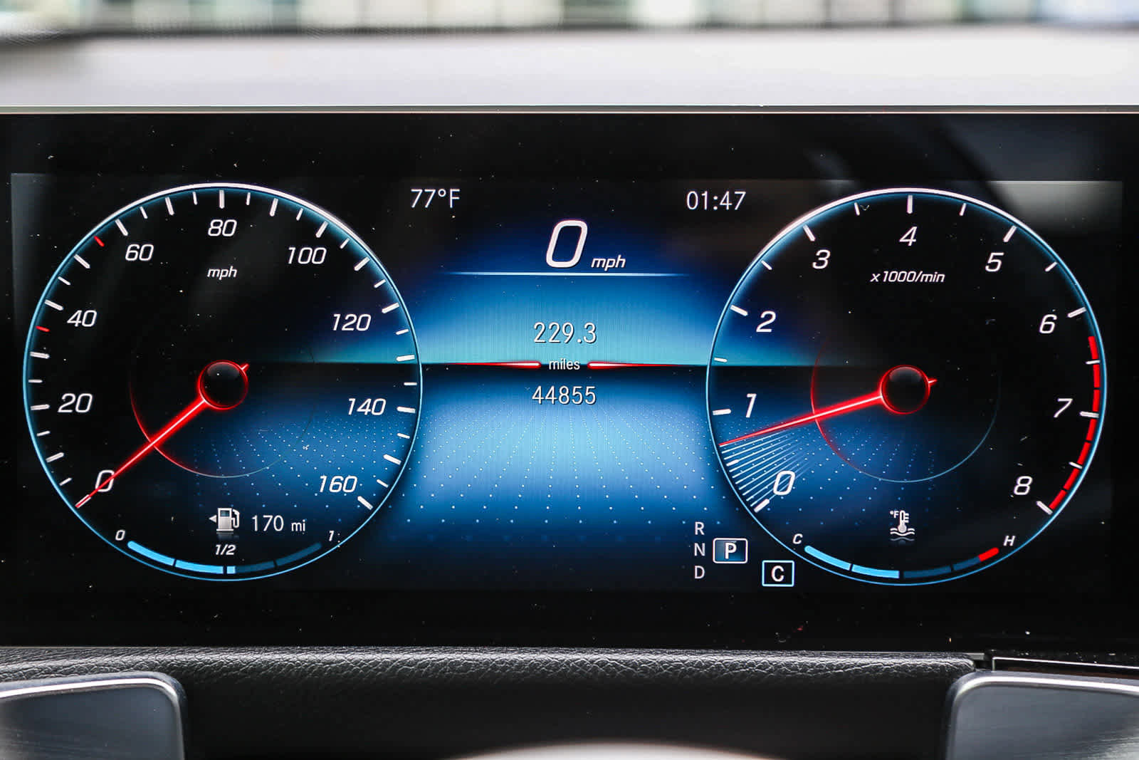 Used 2021 Mercedes-Benz GLB 250 w/ Premium Package image 22