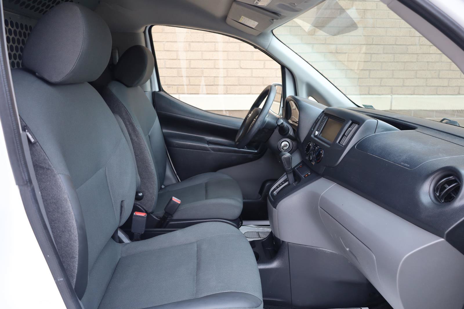 Used 2020 Nissan NV200 SV FWD image 20
