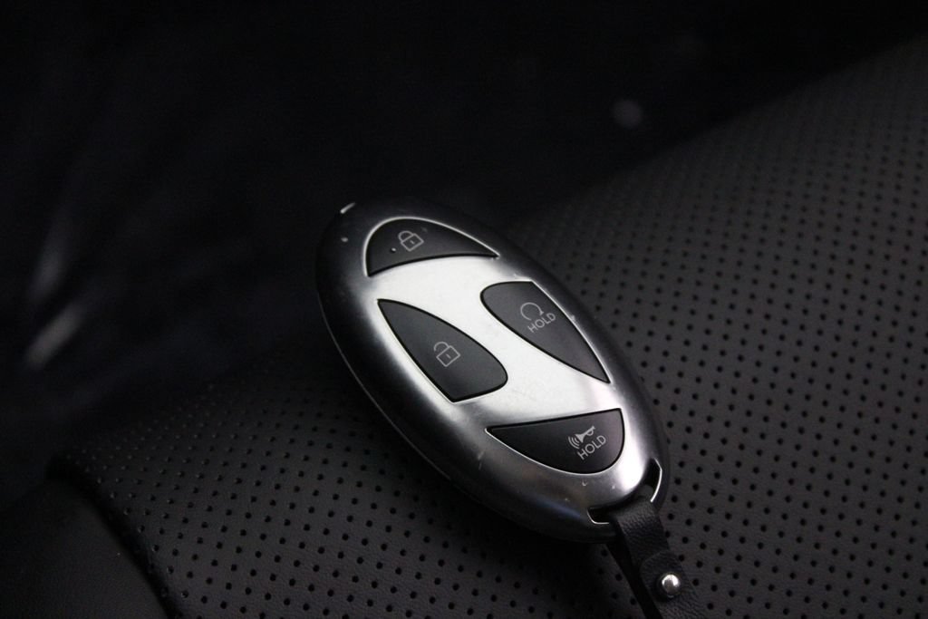 Certified 2026 Hyundai Santa Fe SEL FWD image 30