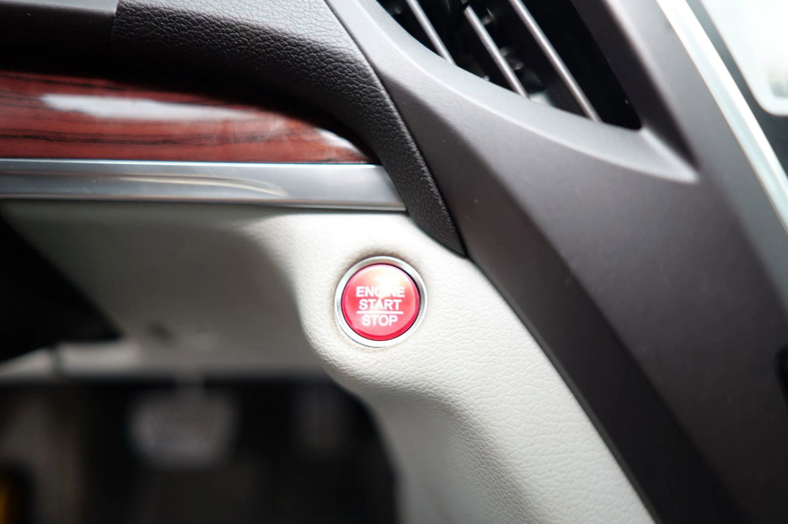 Used 2015 Acura MDX SH-AWD image 24