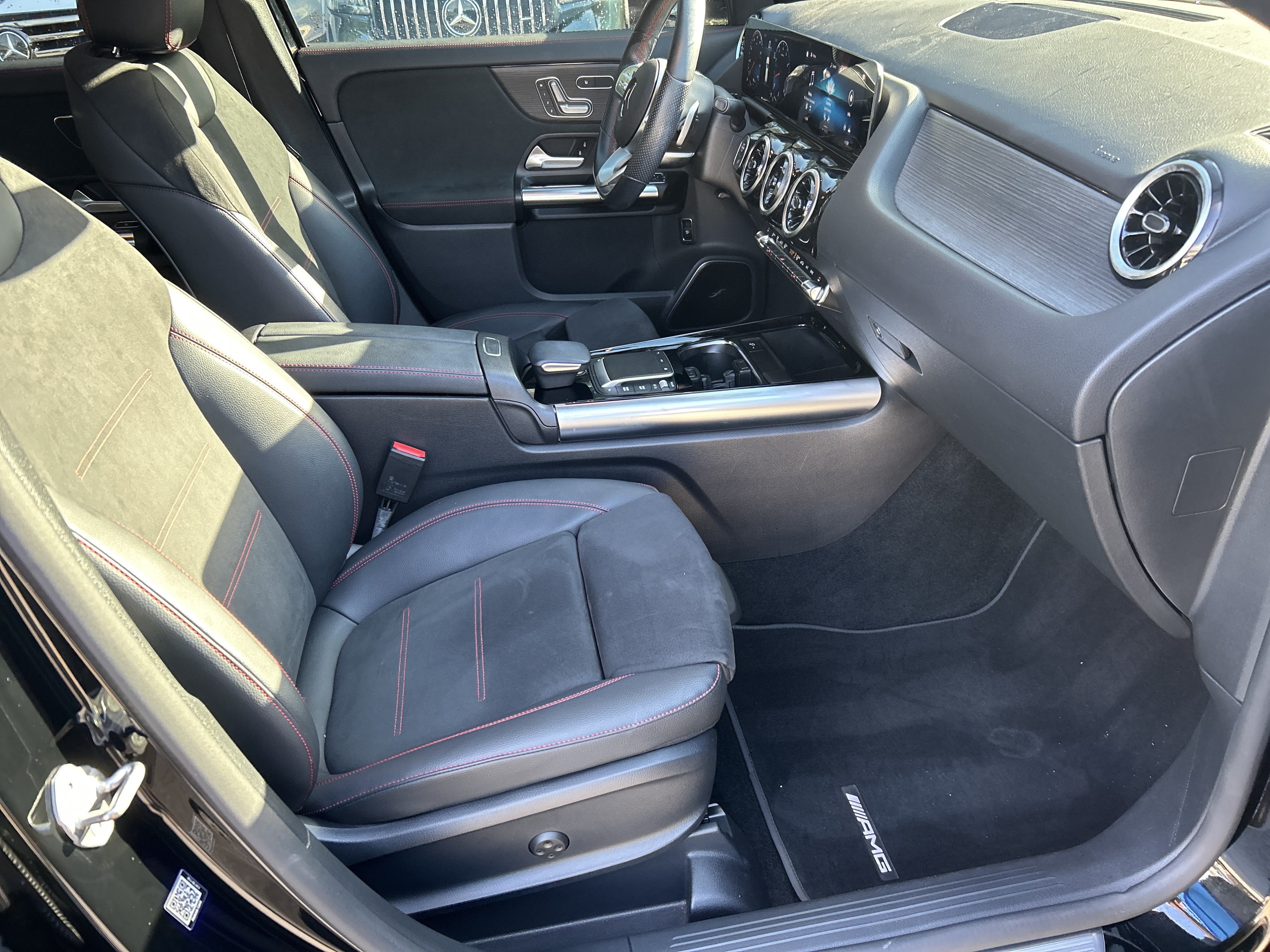 Certified 2021 Mercedes-Benz GLA 250 4MATIC image 48