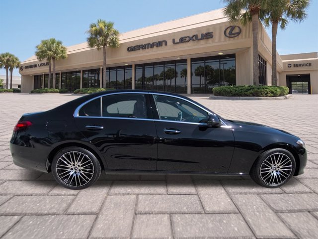 Used 2025 Mercedes-Benz C 300 Sedan image 4