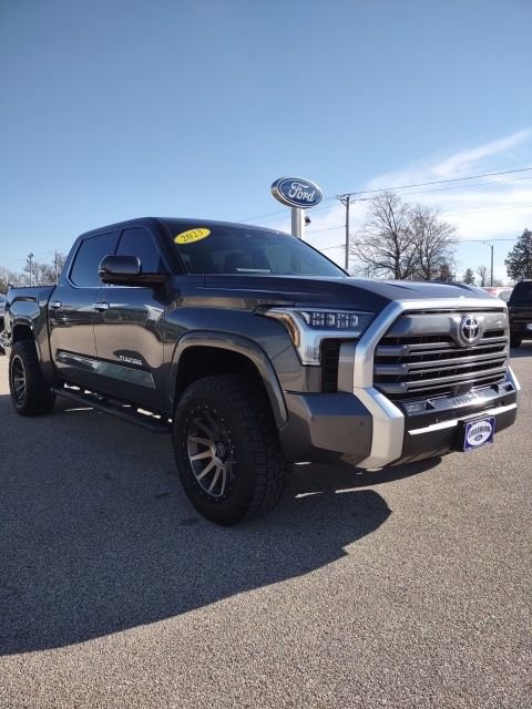 Used 2023 Toyota Tundra Limited AWD/4WD image 7