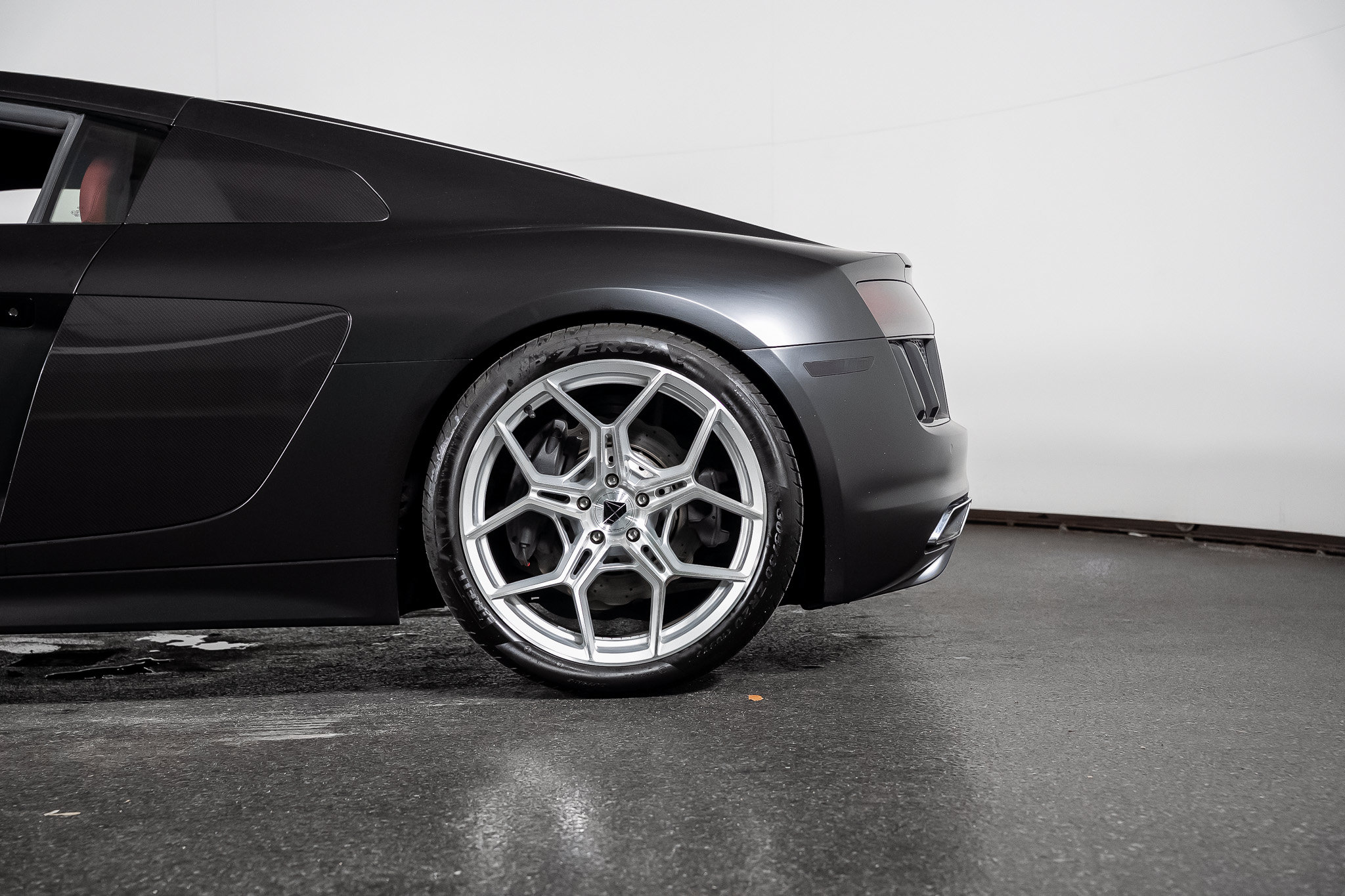 Used 2017 Audi R8 V10 AWD/4WD image 19