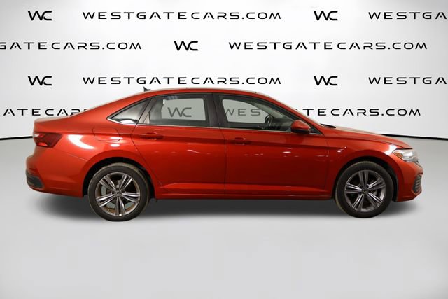 Used 2023 Volkswagen Jetta SE w/ Panoramic Sunroof Package FWD image 36