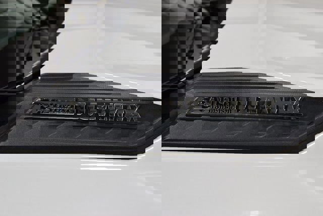 Used 2022 Chevrolet Silverado 2500 High Country w/ Safety Package II image 10