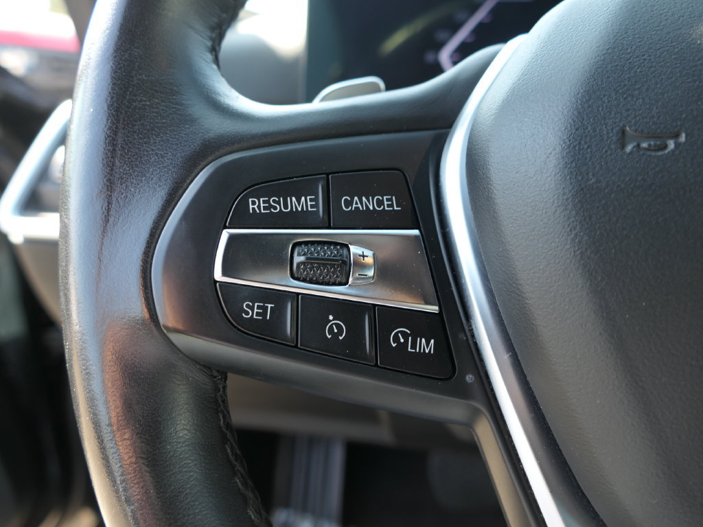 Used 2024 BMW 330e RWD image 13