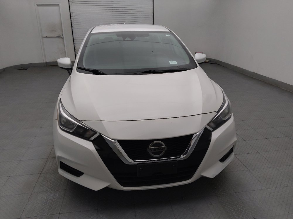 Used 2022 Nissan Versa SV w/ Trunk Package FWD image 14