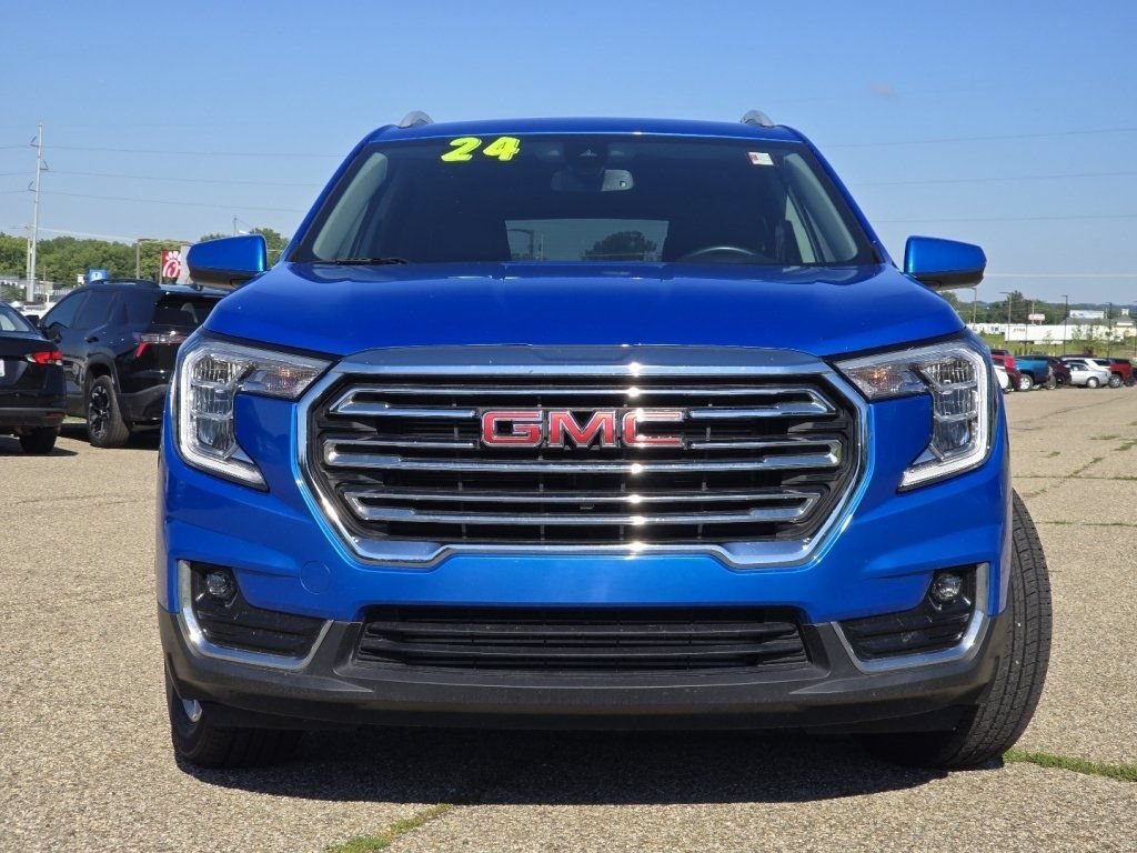 Certified 2024 GMC Terrain SLT FWD image 11