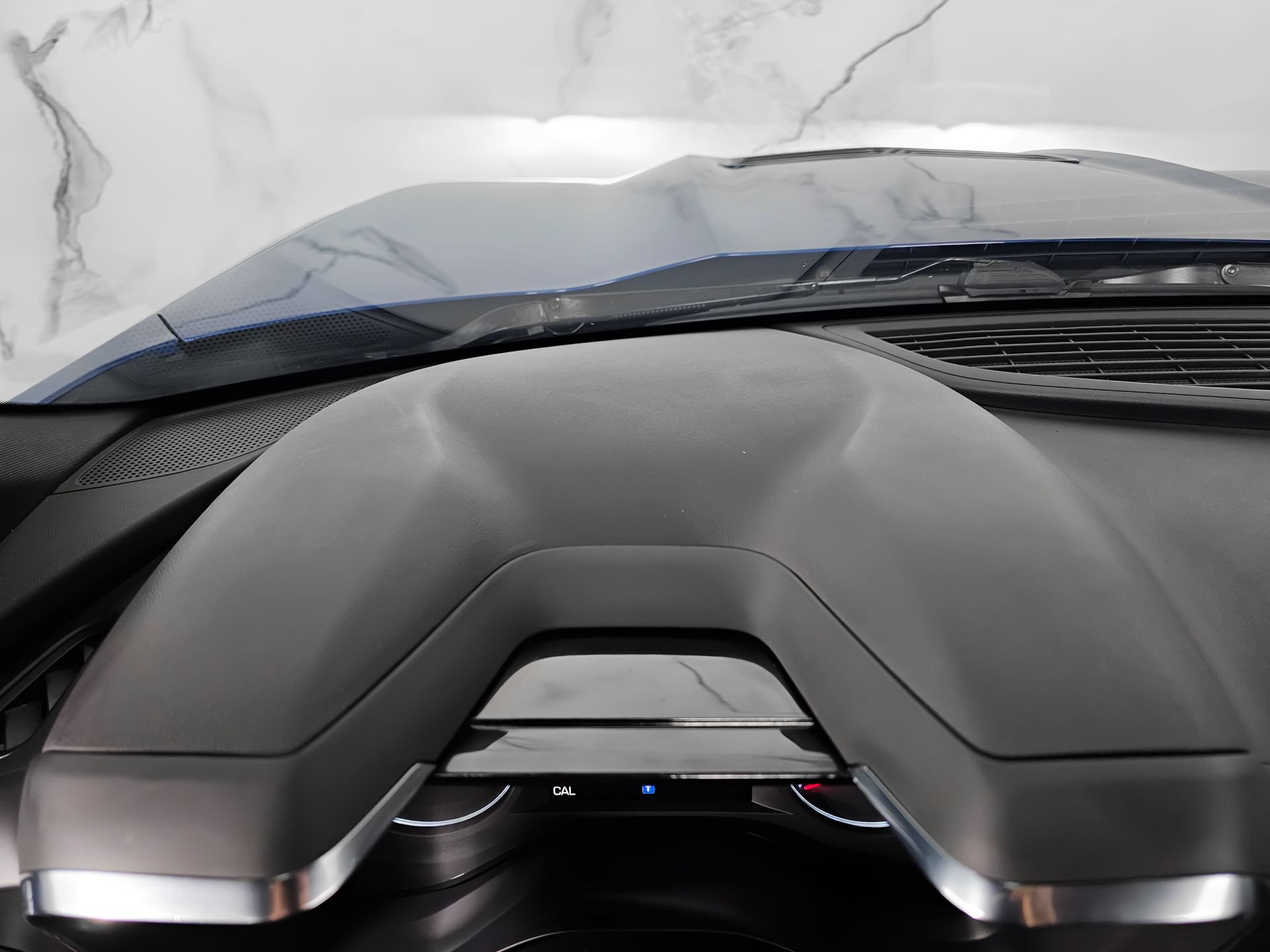 Used 2022 Chevrolet Camaro LT RWD image 23