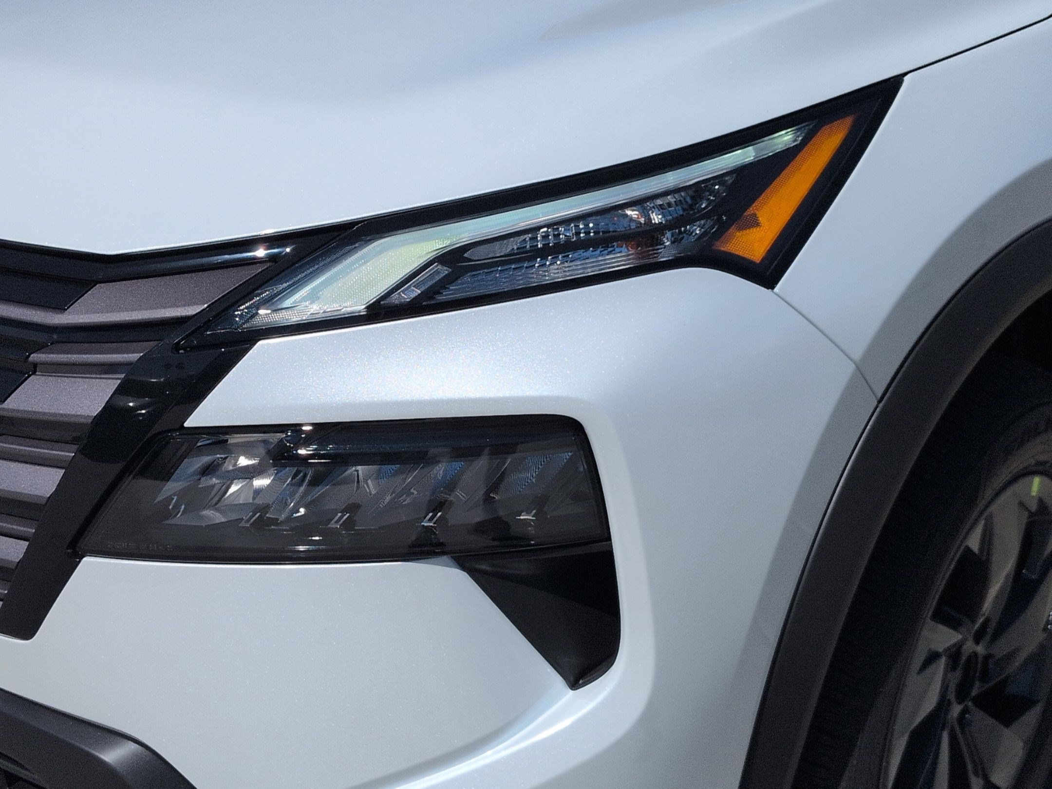 New 2026 Nissan Rogue SV image 8