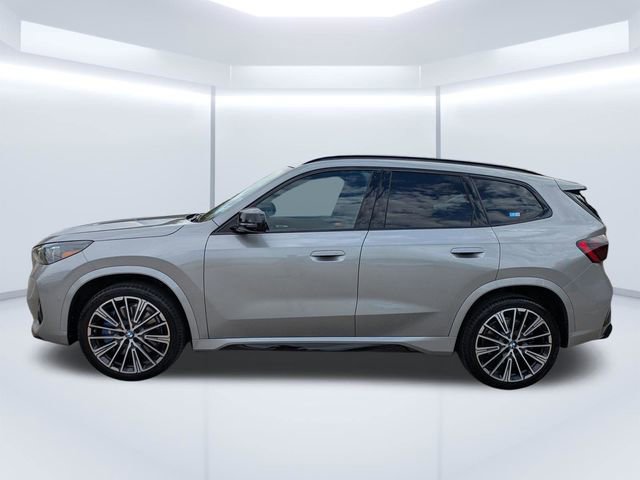 Used 2024 BMW X1 M35i w/ Premium Package image 7
