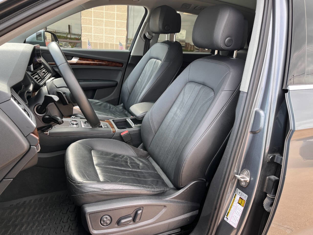 Used 2018 Audi Q5 2.0T Premium Plus w/ Premium Plus Package image 9