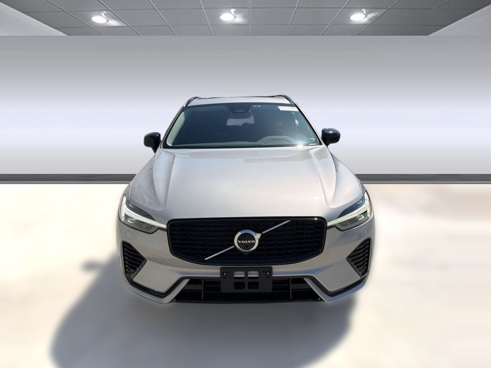 Certified 2023 Volvo XC60 T8 Plus w/ Climate Package AWD/4WD image 6