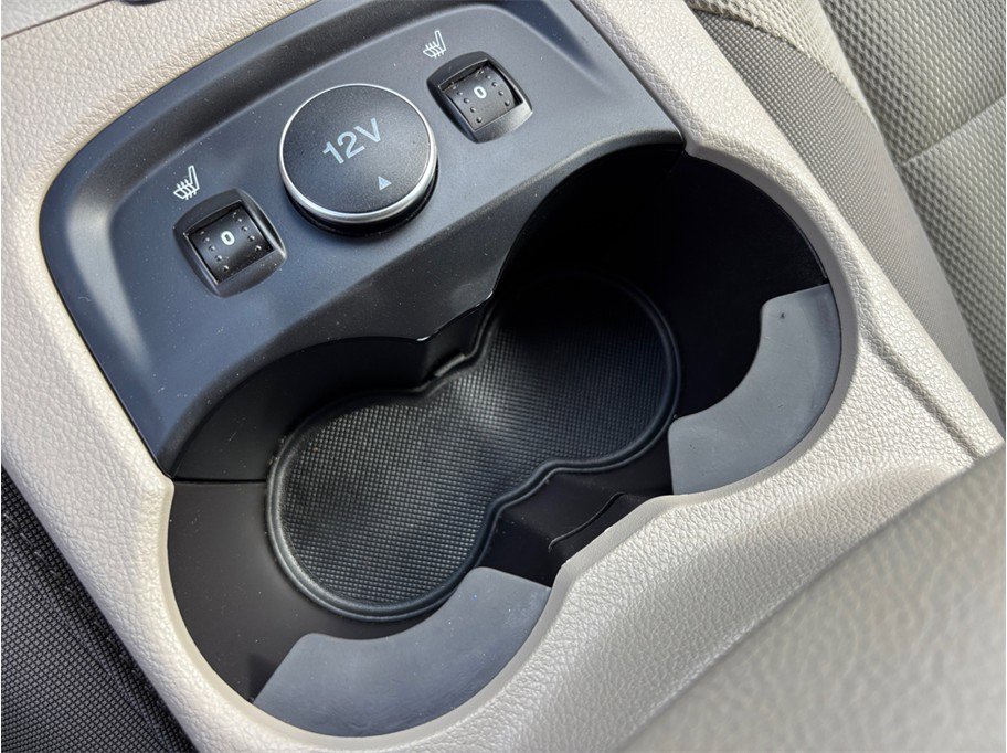 Used 2014 Ford Focus SE w/ SE Winter Package image 25