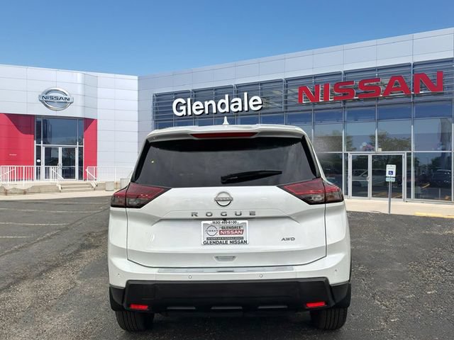 Certified 2025 Nissan Rogue SV AWD/4WD image 5