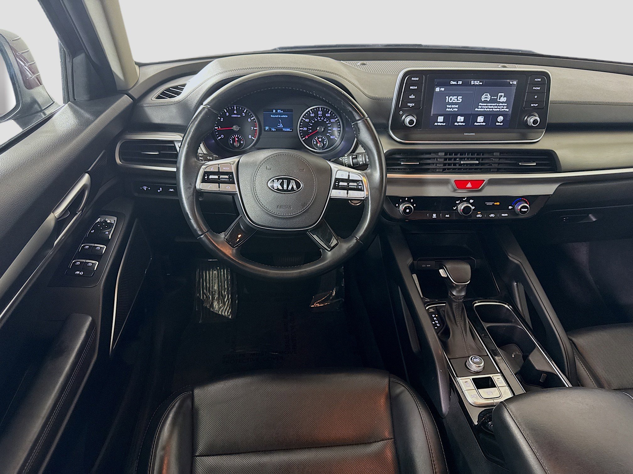 Used 2020 Kia Telluride LX image 17