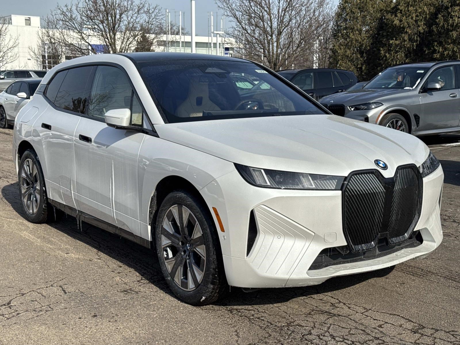 New 2026 BMW iX xDrive60 w/ Premium Package AWD/4WD image 3