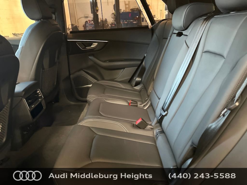 Used 2026 Audi Q8 Premium Plus image 28