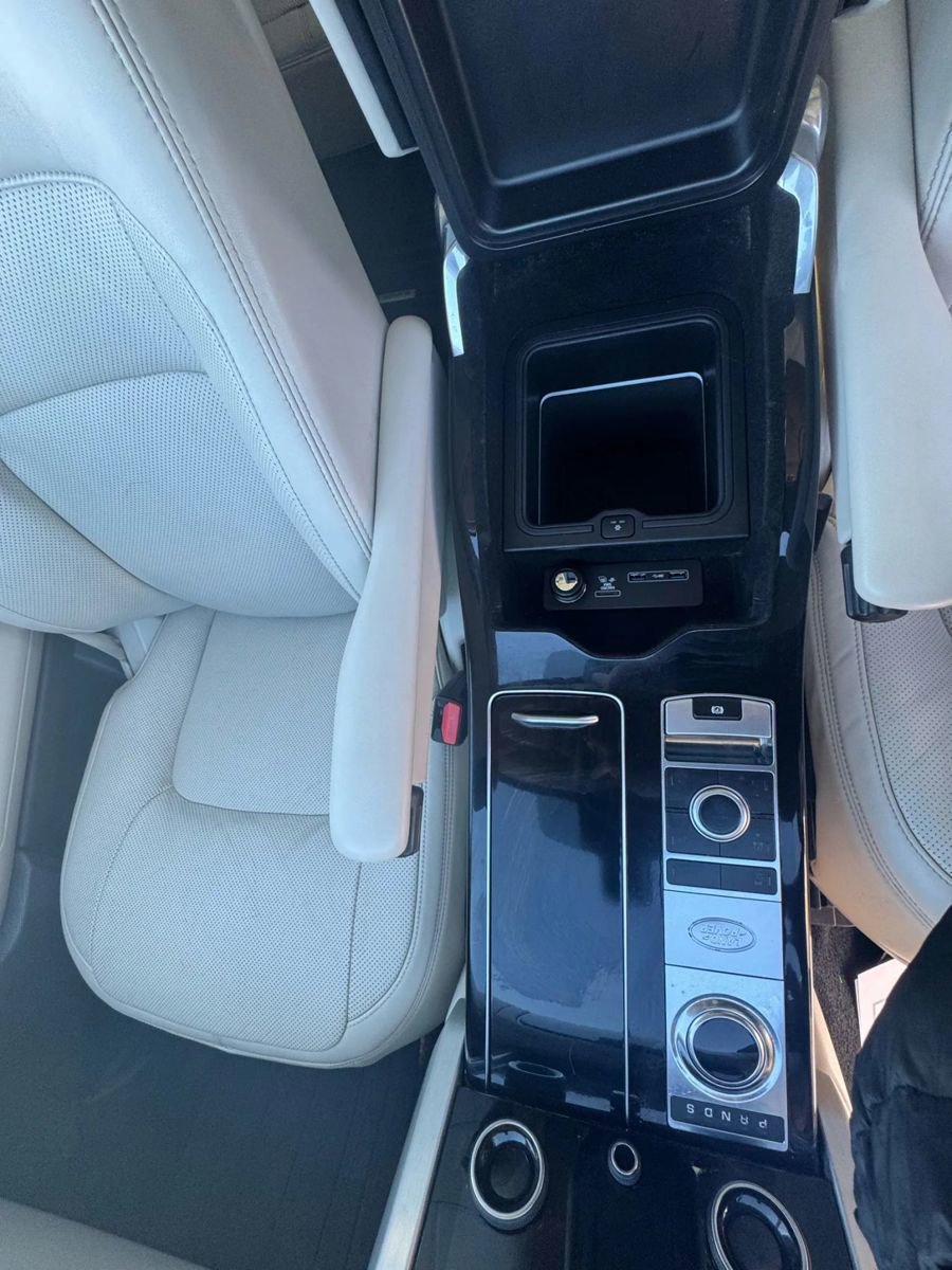 Used 2021 Land Rover Range Rover P525 Westminster Edition LWB image 11