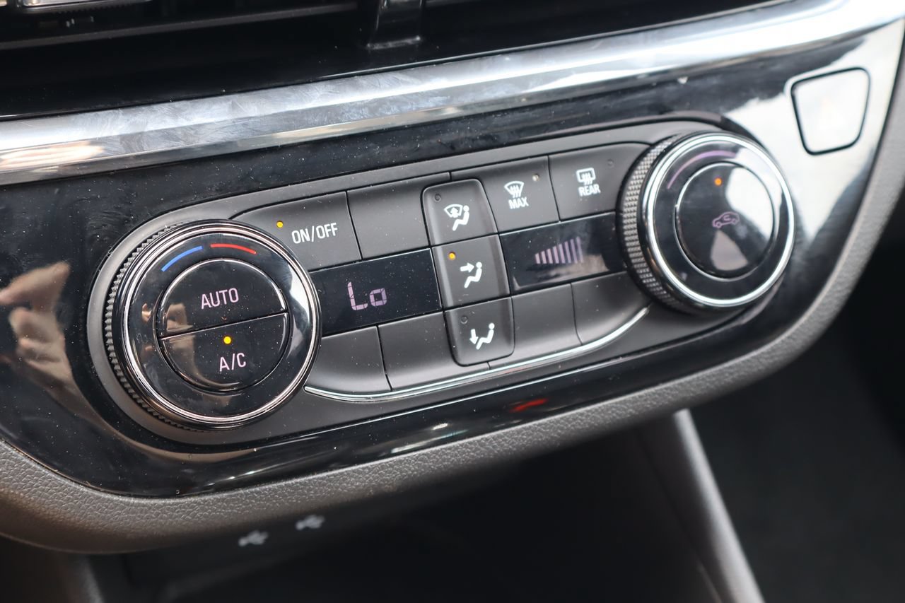 Used 2025 Buick Envista Sport Touring FWD image 22