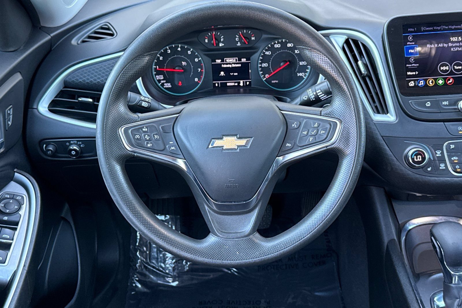 Used 2023 Chevrolet Malibu LT FWD image 18
