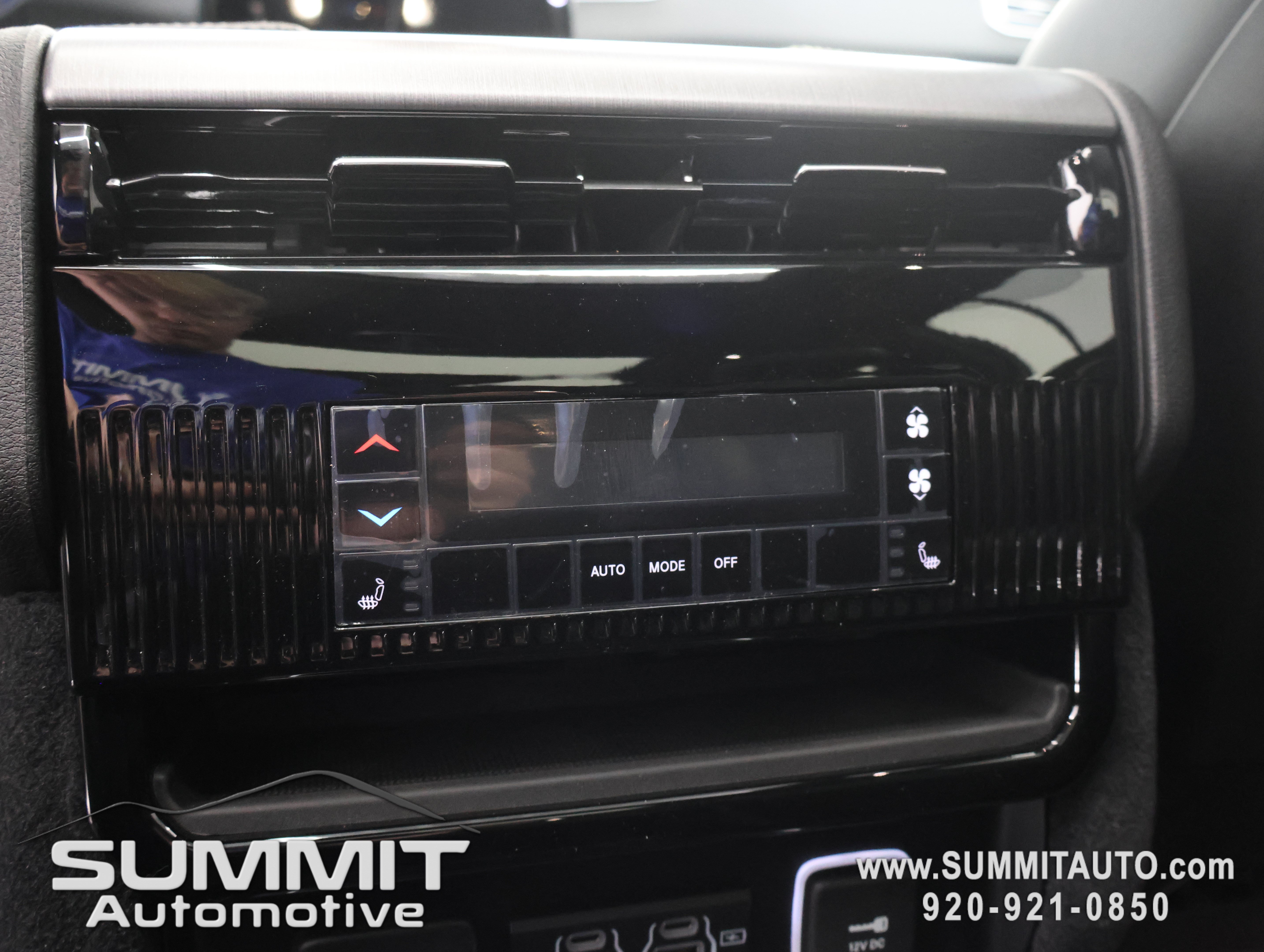 New 2026 Jeep Grand Wagoneer L Limited AWD/4WD image 42