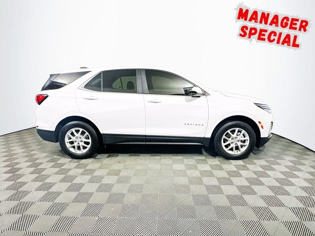 Used 2023 Chevrolet Equinox LT w/ Driver Convenience Package image 9