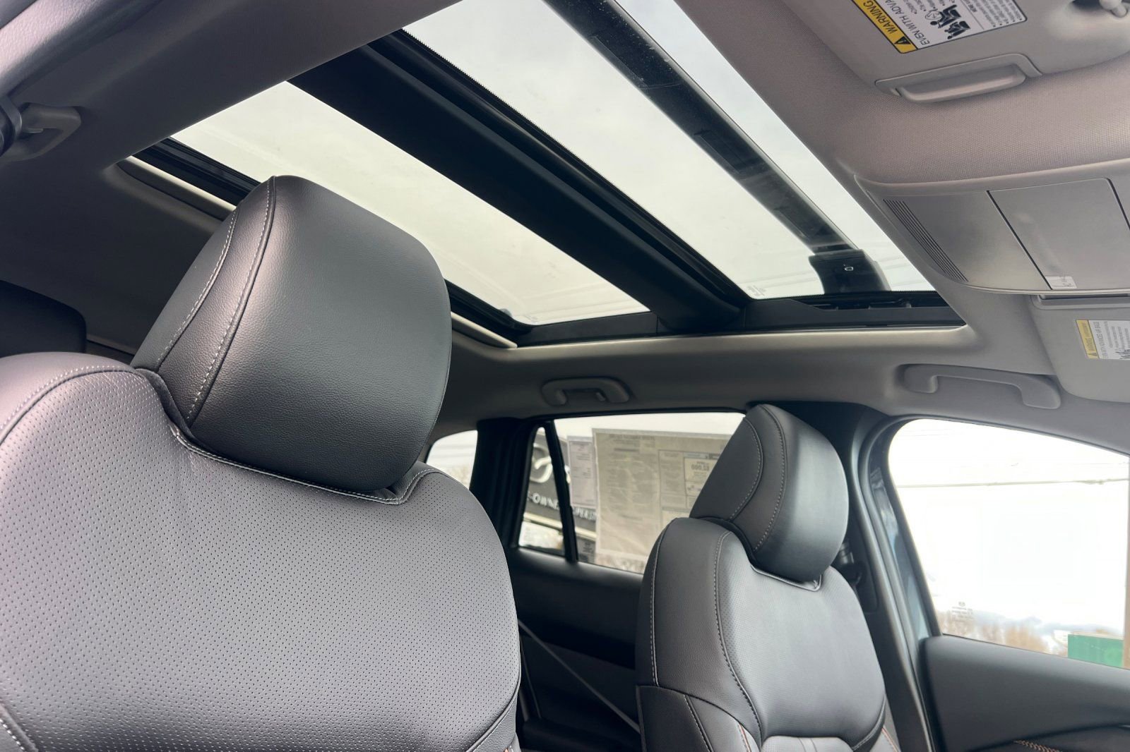 New 2026 MAZDA CX-50 2.5 Hybrid w/ Premium Plus Pkg image 14