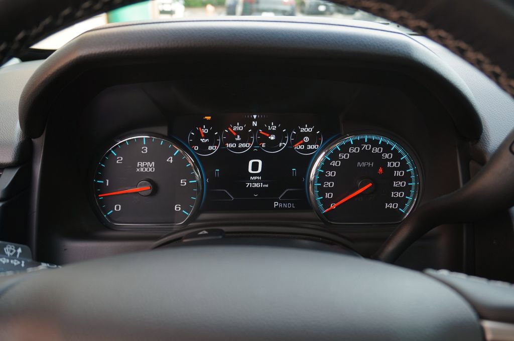 Used 2019 GMC Yukon Denali w/ Denali Ultimate Package AWD/4WD image 18