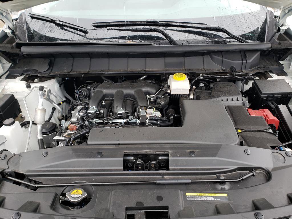 Certified 2025 Nissan Pathfinder SL w/ SL Premium Package image 14