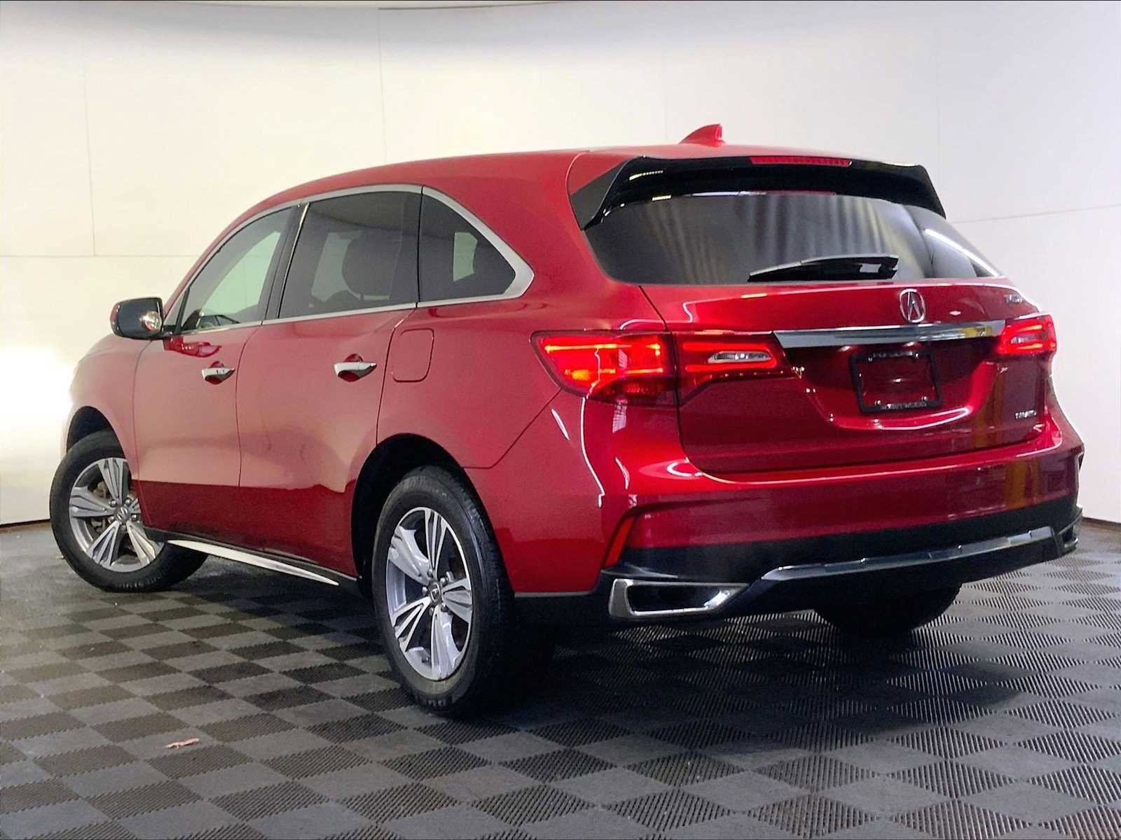 Used 2020 Acura MDX SH-AWD image 3