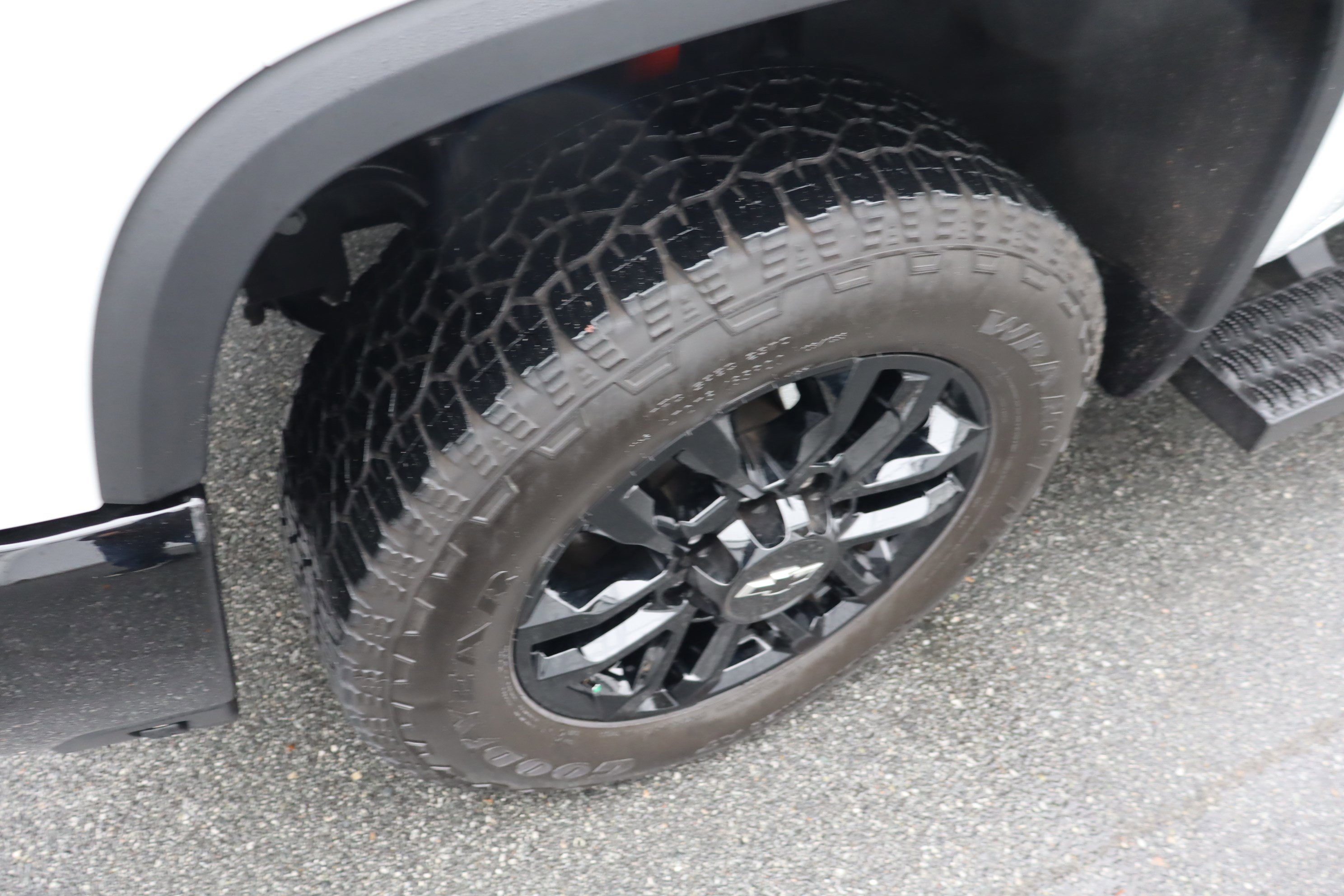 Used 2025 Chevrolet Silverado 2500 LT w/ Trail Boss Package image 41