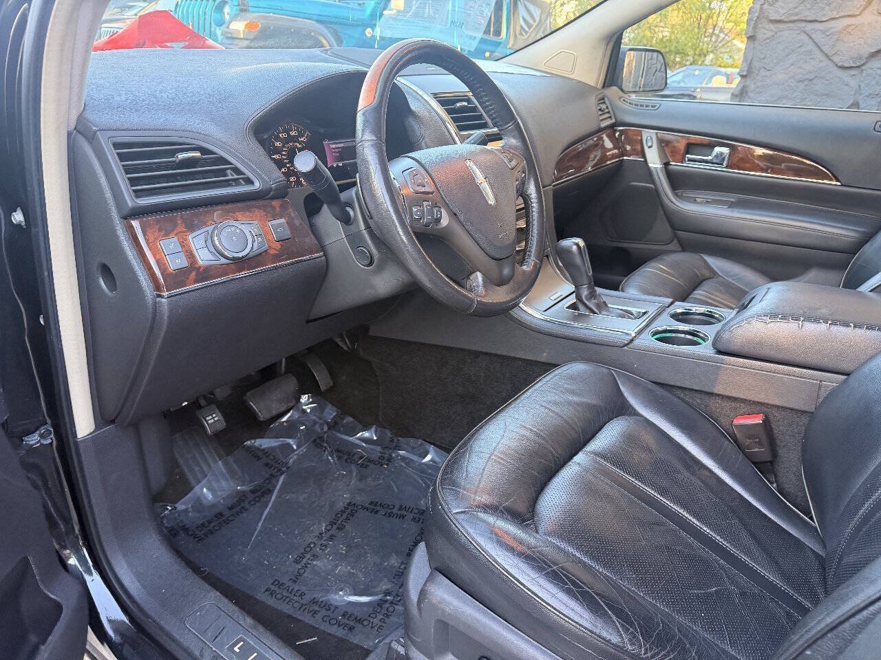 Used 2015 Lincoln MKX FWD w/ Equipment Group 102A image 12