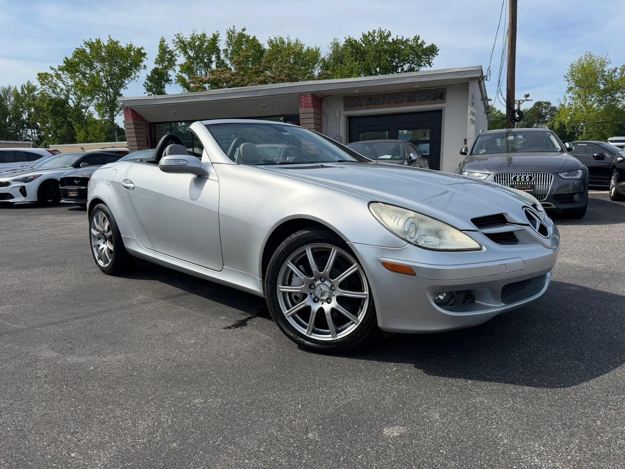 Used 2007 Mercedes-Benz SLK 350 image 1