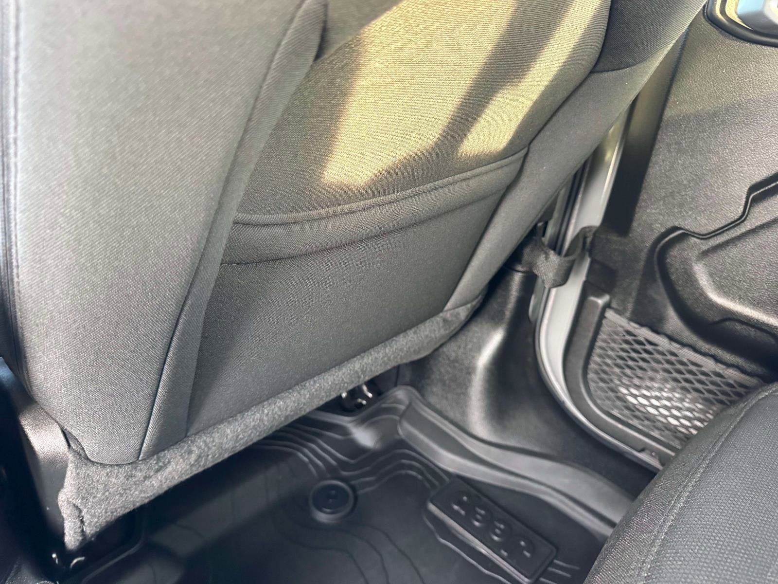 Used 2022 Jeep Gladiator Sport image 23