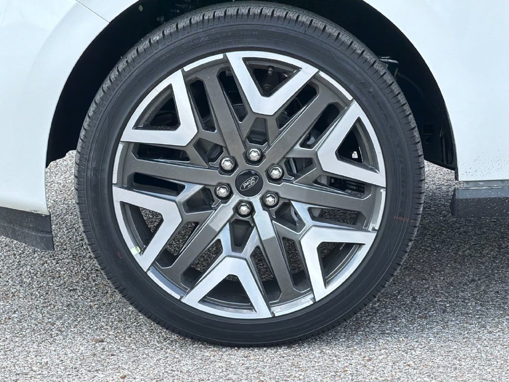 New 2027 Ford Expedition Platinum w/ Platinum Ultimate Package AWD/4WD image 28