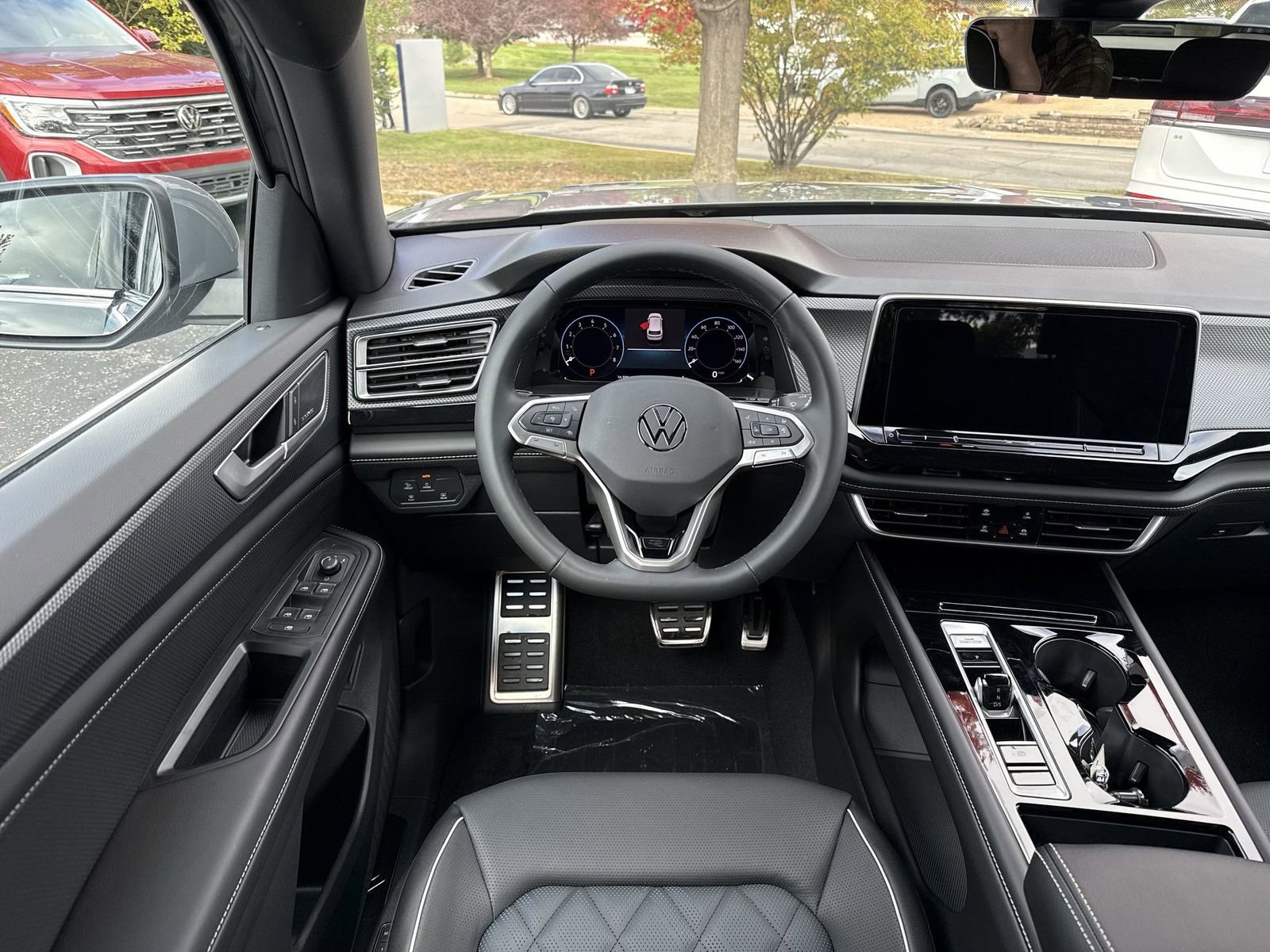 New 2026 Volkswagen Atlas Cross Sport SEL Premium R-Line image 16