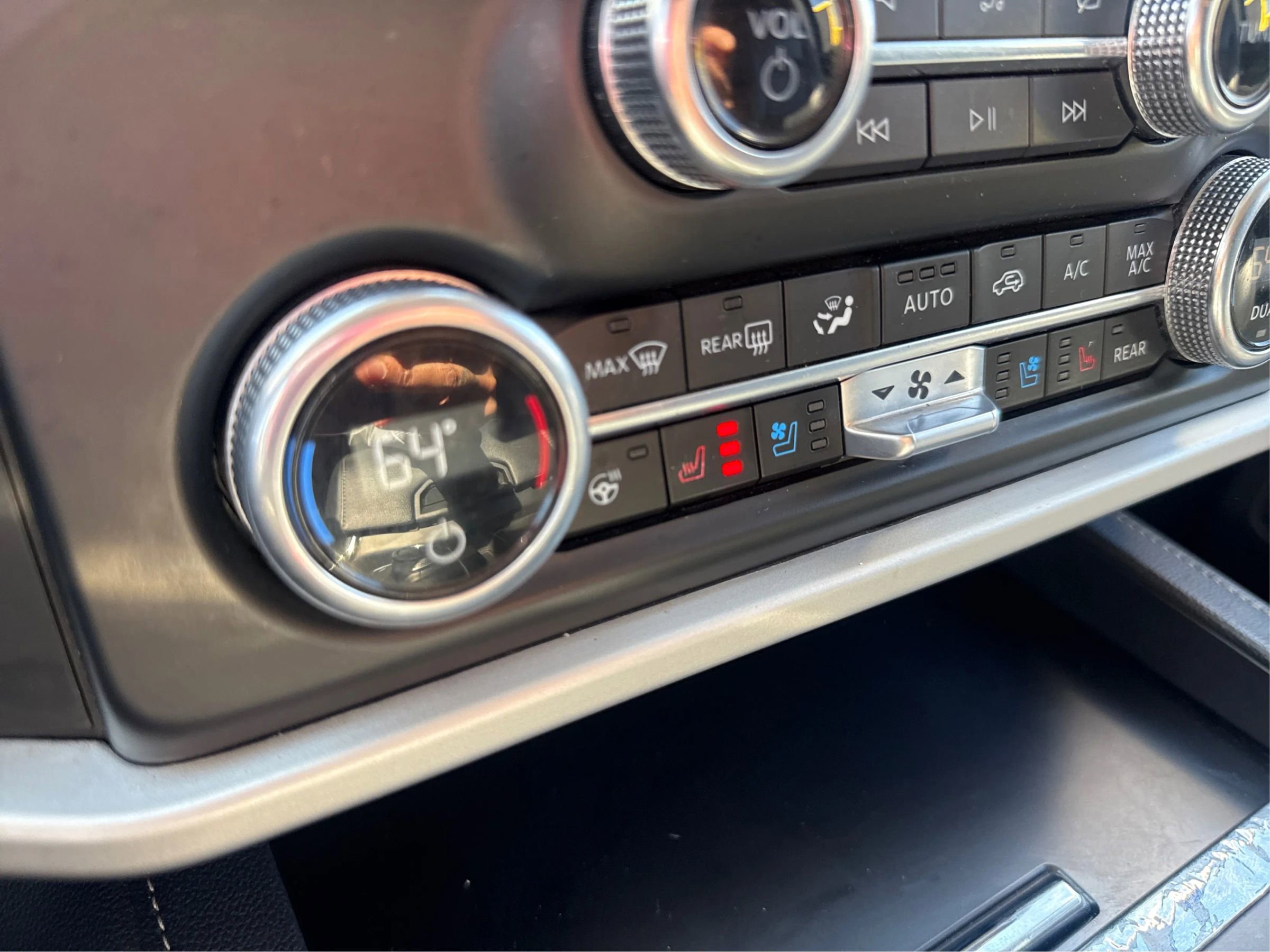 Used 2024 Ford Expedition Max XLT AWD/4WD image 43