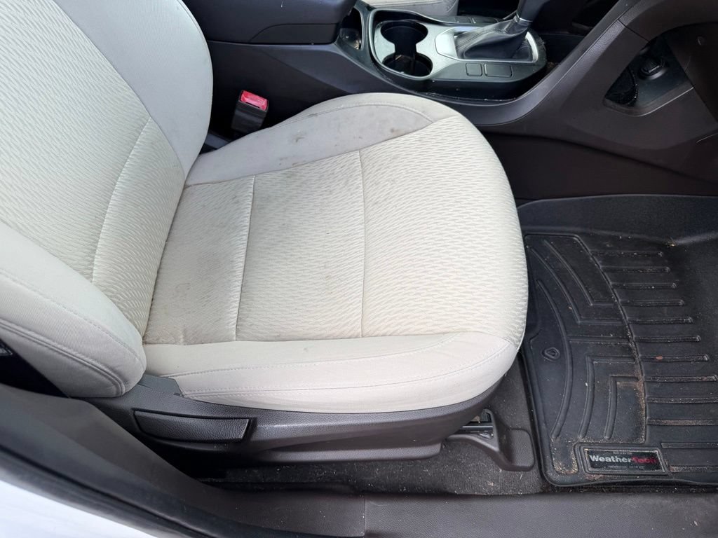 Used 2018 Hyundai Santa Fe Sport FWD image 16