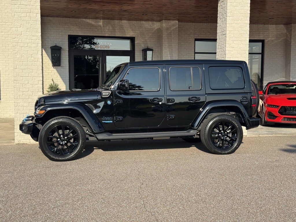Used 2021 Jeep Wrangler Unlimited Sahara image 5