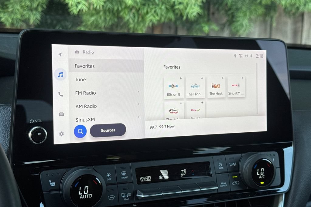 Certified 2025 Toyota Grand Highlander AWD Hybrid image 17