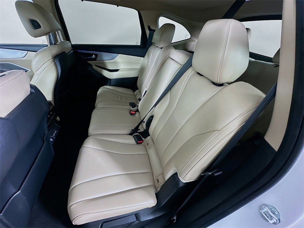 Used 2024 Acura MDX SH-AWD w/ Technology Package image 32