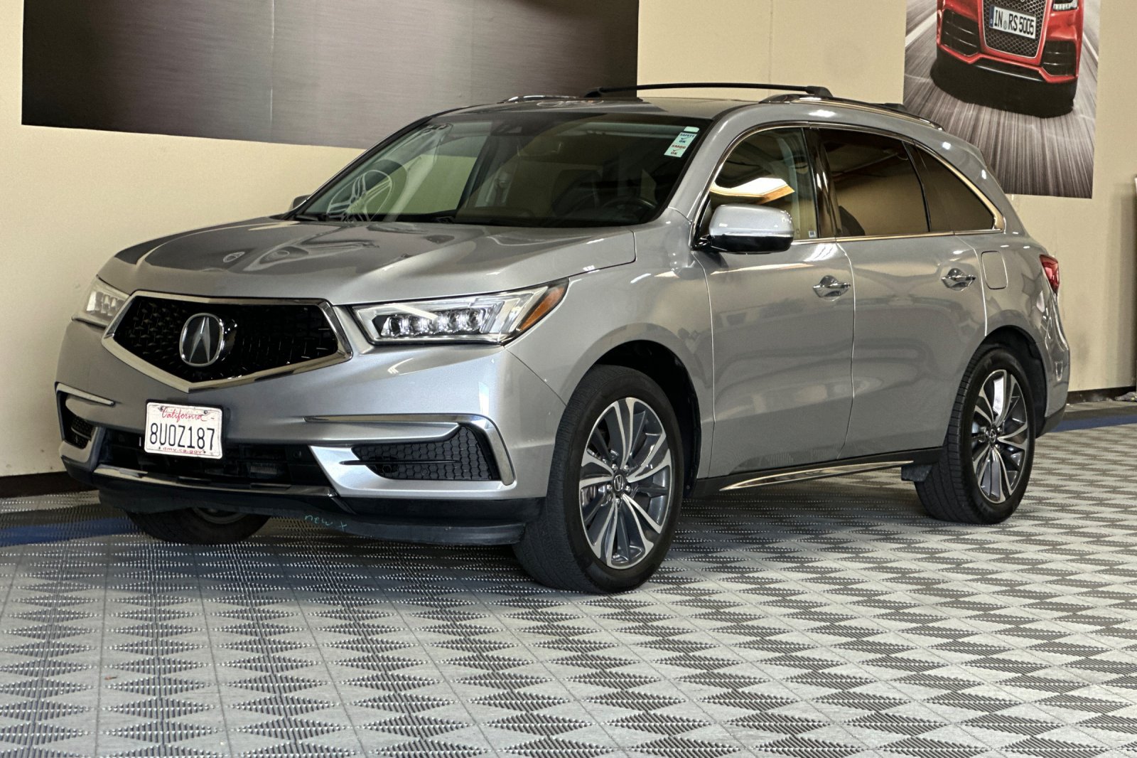 Used 2020 Acura MDX w/ Technology Package AWD/4WD image 8