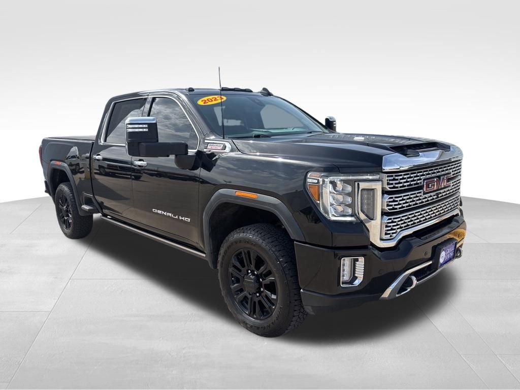Used 2023 GMC Sierra 2500 Denali w/ Denali Black Diamond Edition image 4